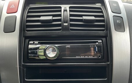 Hyundai Tucson III, 2008 год, 877 000 рублей, 10 фотография