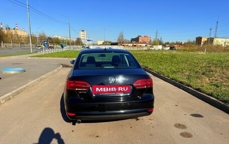 Volkswagen Jetta VI, 2014 год, 865 000 рублей, 5 фотография