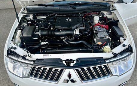 Mitsubishi Pajero Sport II рестайлинг, 2011 год, 1 990 000 рублей, 9 фотография