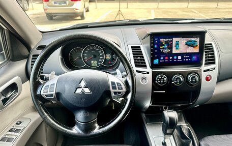 Mitsubishi Pajero Sport II рестайлинг, 2011 год, 1 990 000 рублей, 14 фотография