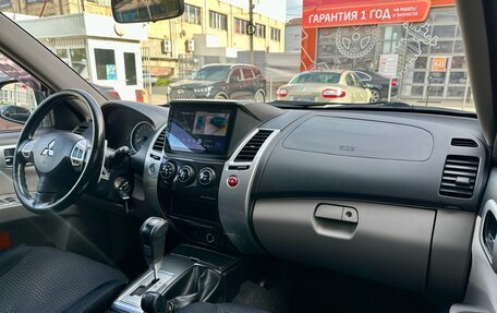 Mitsubishi Pajero Sport II рестайлинг, 2011 год, 1 990 000 рублей, 15 фотография