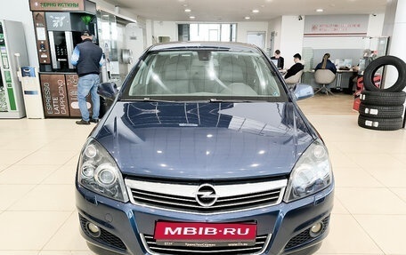 Opel Astra H, 2011 год, 750 000 рублей, 4 фотография