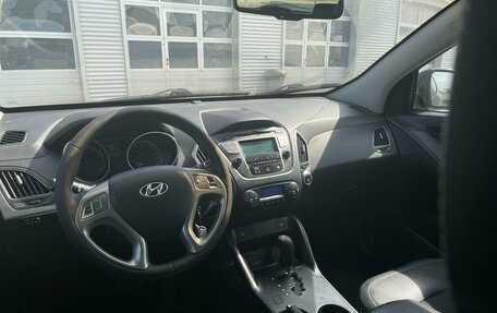 Hyundai ix35 I рестайлинг, 2011 год, 1 250 000 рублей, 6 фотография