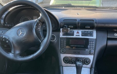 Mercedes-Benz C-Класс, 2004 год, 630 000 рублей, 6 фотография