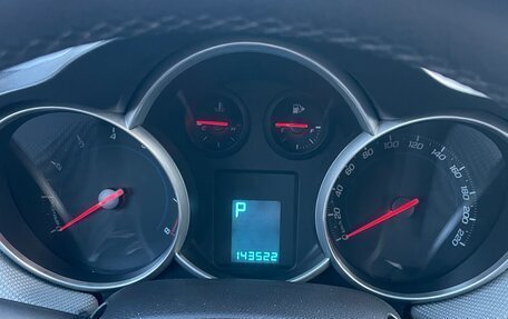 Chevrolet Cruze II, 2012 год, 975 000 рублей, 7 фотография