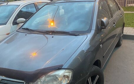 Toyota Corolla, 2005 год, 680 000 рублей, 2 фотография