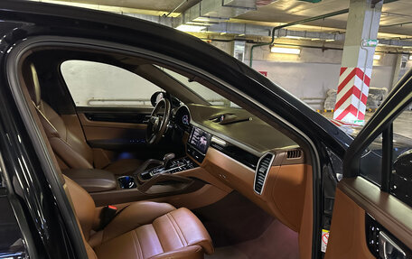 Porsche Cayenne III, 2020 год, 7 990 000 рублей, 23 фотография
