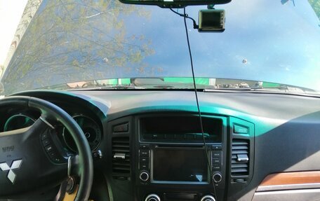 Mitsubishi Pajero IV, 2008 год, 1 750 000 рублей, 5 фотография