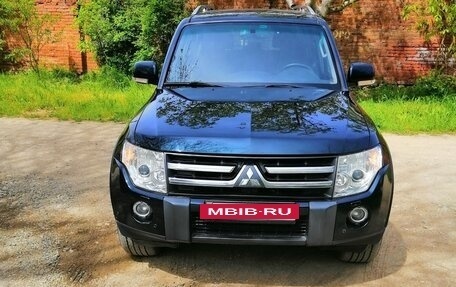 Mitsubishi Pajero IV, 2008 год, 1 750 000 рублей, 2 фотография