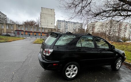 Lexus RX IV рестайлинг, 2000 год, 550 000 рублей, 11 фотография