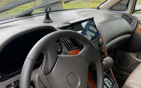 Lexus RX IV рестайлинг, 2000 год, 550 000 рублей, 15 фотография