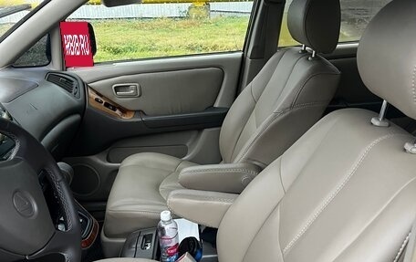 Lexus RX IV рестайлинг, 2000 год, 550 000 рублей, 14 фотография
