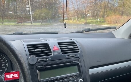 Volkswagen Jetta VI, 2010 год, 700 000 рублей, 15 фотография