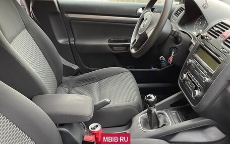 Volkswagen Jetta VI, 2010 год, 700 000 рублей, 12 фотография