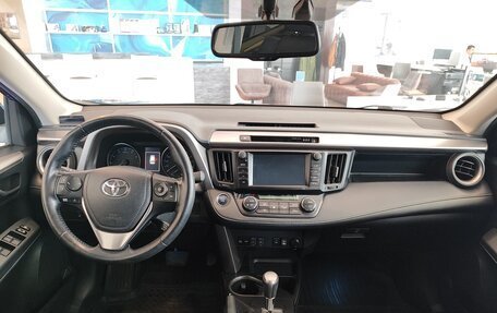 Toyota RAV4, 2019 год, 2 625 250 рублей, 9 фотография