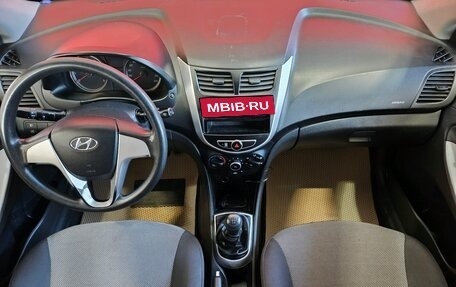 Hyundai Solaris II рестайлинг, 2011 год, 549 000 рублей, 9 фотография