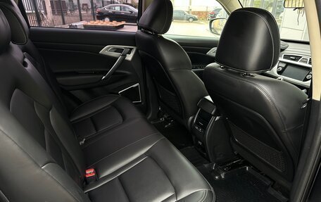 Geely Atlas I, 2019 год, 1 580 000 рублей, 16 фотография