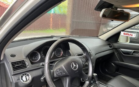 Mercedes-Benz C-Класс, 2010 год, 950 000 рублей, 13 фотография