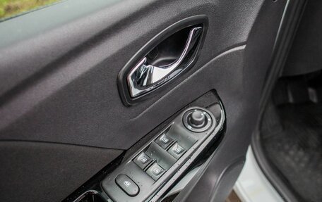 Renault Kaptur I рестайлинг, 2017 год, 1 395 000 рублей, 35 фотография