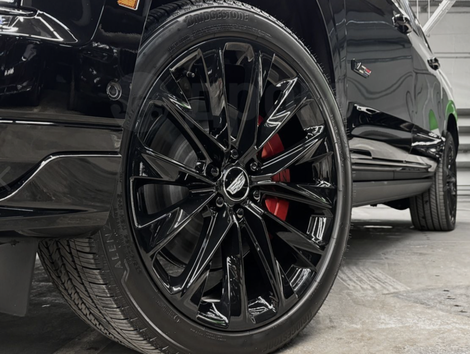 Cadillac Escalade V, 2025 год, 33 000 000 рублей, 3 фотография