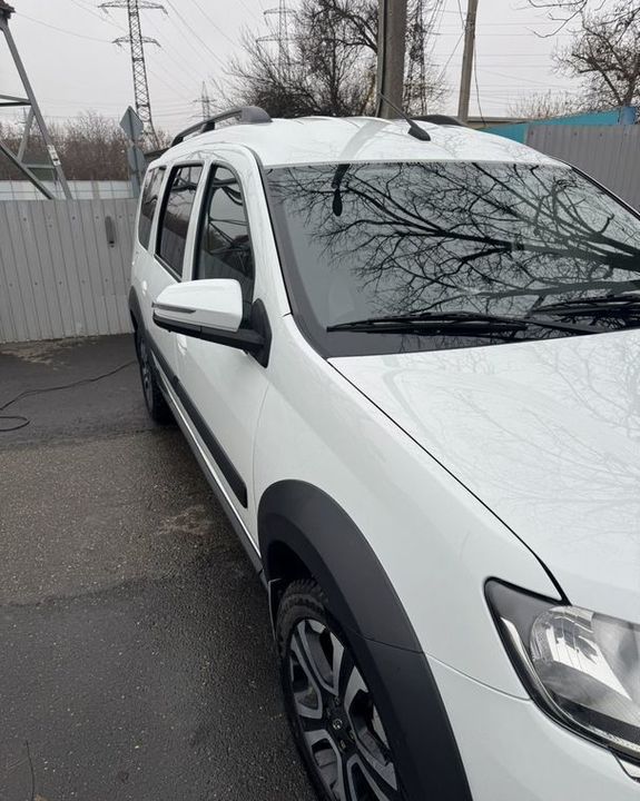 ВАЗ (LADA) Largus, 2021 год, 1 750 000 рублей, 3 фотография