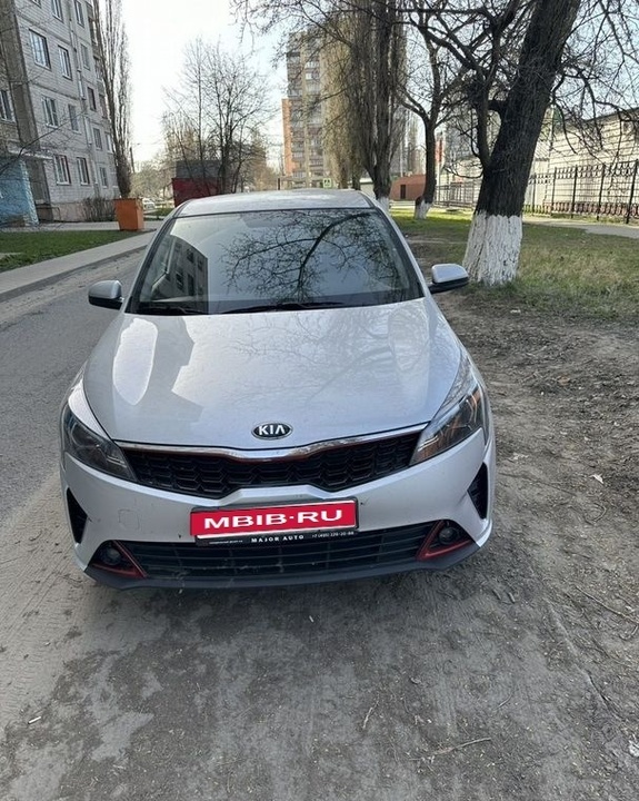 KIA Rio, 2021 год, 1 800 000 рублей, 4 фотография