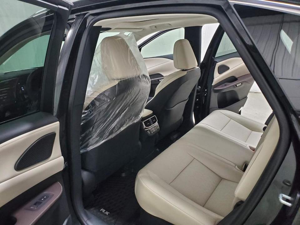 Lexus RX IV рестайлинг, 2024 год, 9 700 000 рублей, 6 фотография