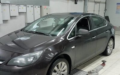 Opel Astra J, 2013 год, 700 000 рублей, 1 фотография