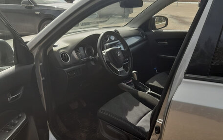 Suzuki Vitara II рестайлинг, 2021 год, 2 200 000 рублей, 1 фотография