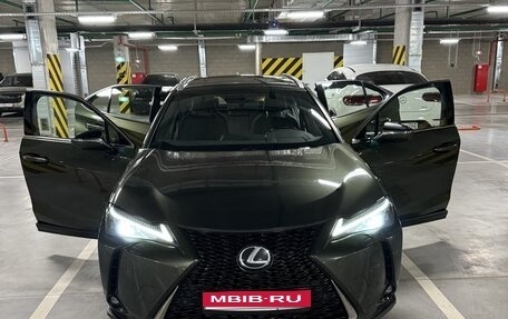 Lexus UX I, 2019 год, 2 600 000 рублей, 1 фотография