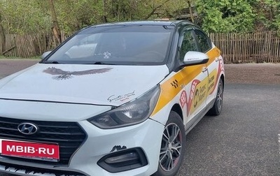 Hyundai Solaris II рестайлинг, 2019 год, 1 000 000 рублей, 1 фотография