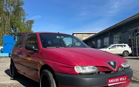 Alfa Romeo 145 I, 1997 год, 280 000 рублей, 1 фотография