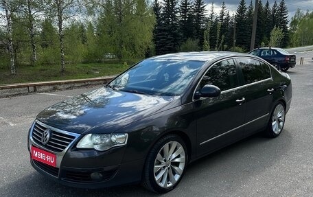 Volkswagen Passat B6, 2010 год, 1 030 000 рублей, 1 фотография