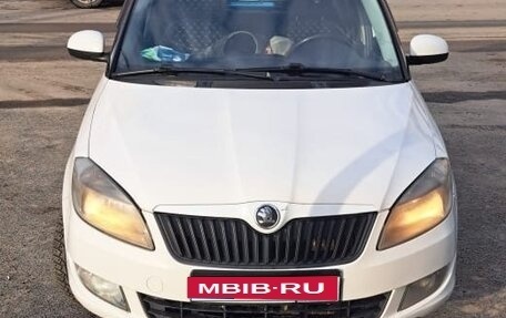 Skoda Fabia II, 2012 год, 370 000 рублей, 1 фотография