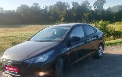 Hyundai Solaris II рестайлинг, 2021 год, 2 100 000 рублей, 1 фотография