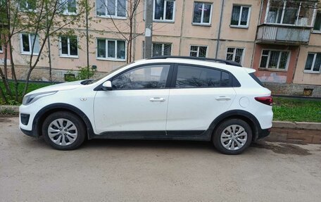 KIA Rio IV, 2018 год, 1 300 000 рублей, 1 фотография