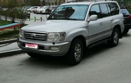 Toyota Land Cruiser 100 рестайлинг 2, 2006 год, 2 350 000 рублей, 1 фотография