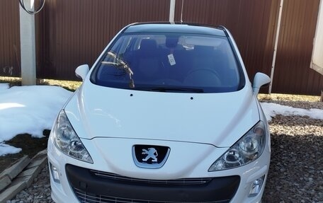 Peugeot 308 II, 2010 год, 400 000 рублей, 1 фотография