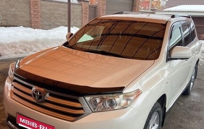 Toyota Highlander III, 2012 год, 2 150 000 рублей, 1 фотография