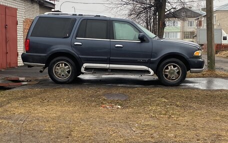Lincoln Navigator, 1999 год, 550 000 рублей, 1 фотография