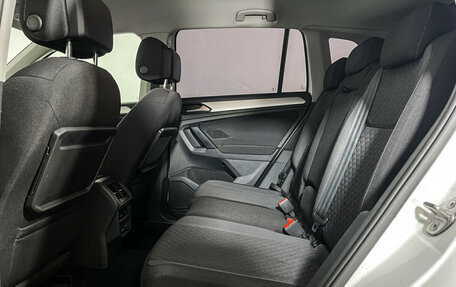 Volkswagen Tiguan II, 2020 год, 2 447 000 рублей, 10 фотография
