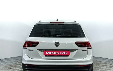 Volkswagen Tiguan II, 2020 год, 2 447 000 рублей, 6 фотография