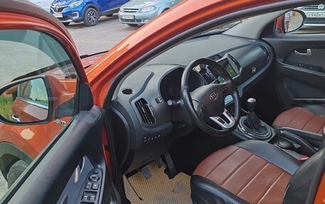 KIA Sportage III, 2011 год, 1 350 000 рублей, 9 фотография