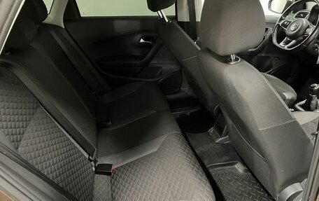 Volkswagen Polo VI (EU Market), 2018 год, 1 099 000 рублей, 17 фотография