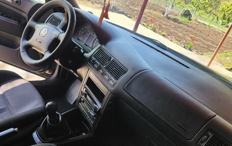 Volkswagen Golf IV, 2001 год, 580 000 рублей, 7 фотография