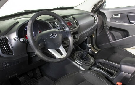 KIA Sportage III, 2012 год, 977 000 рублей, 16 фотография