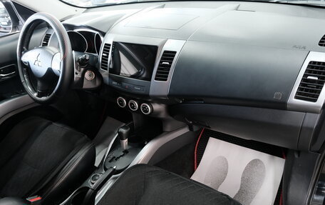 Mitsubishi Outlander III рестайлинг 3, 2007 год, 1 349 000 рублей, 20 фотография