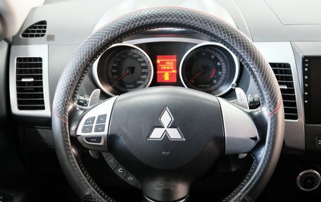 Mitsubishi Outlander III рестайлинг 3, 2007 год, 1 349 000 рублей, 14 фотография