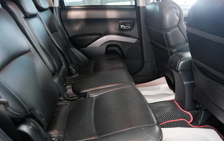 Mitsubishi Outlander III рестайлинг 3, 2007 год, 1 349 000 рублей, 23 фотография