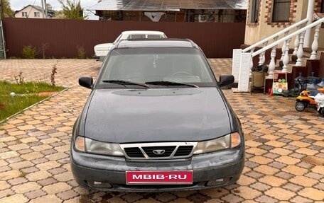 Daewoo Nexia I рестайлинг, 2003 год, 88 000 рублей, 1 фотография
